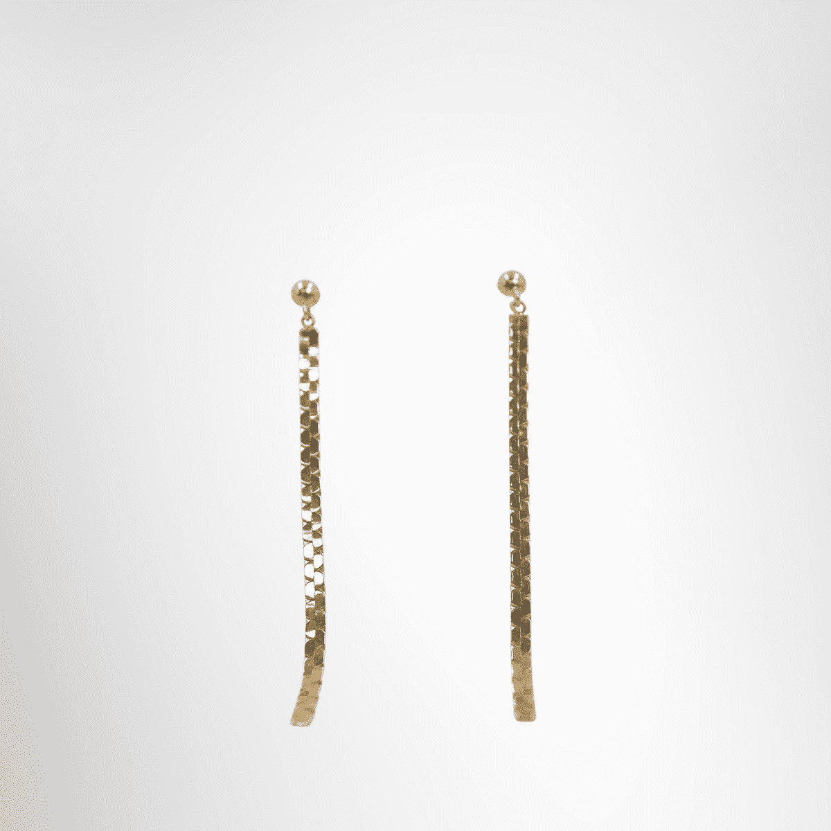 18K Gold Dangling Earrings – Pre-Owned Luxury Accessories – Antonio & Co Front Page