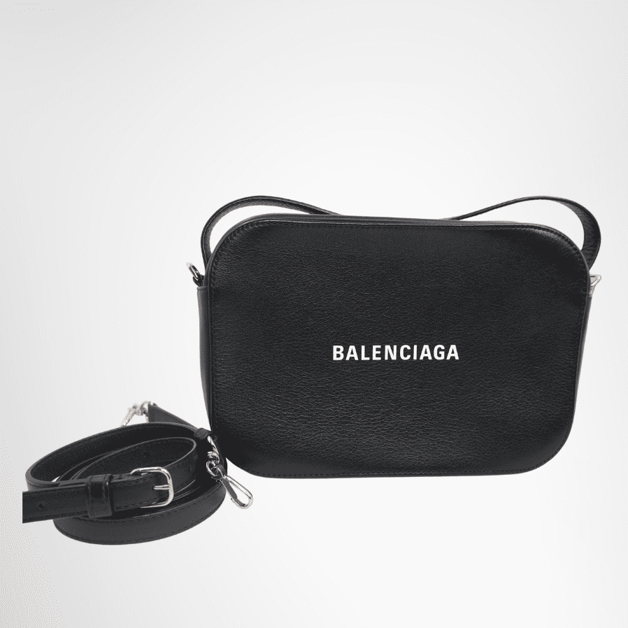 Balenciaga Everyday Camera Bag – Black