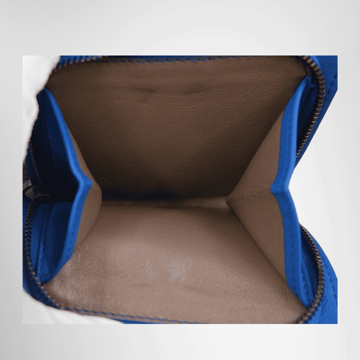 Bottega Veneta Intrecciato Leather Bifold Wallet – Blue