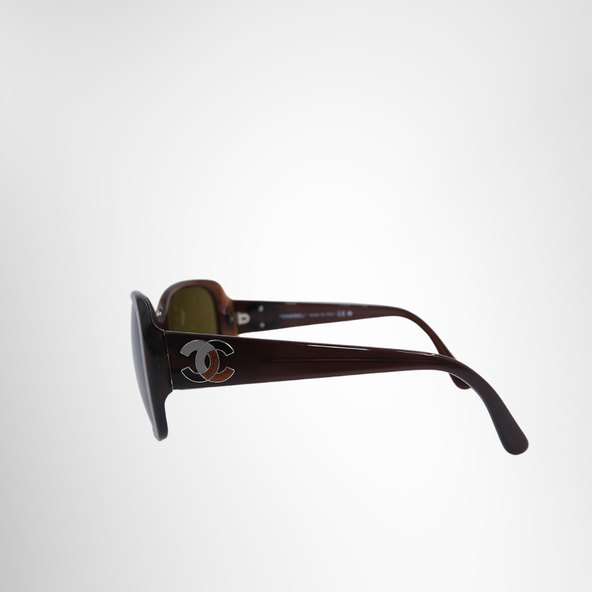 Chanel Acetate CC Enamel Sunglasses – Pre-Owned Luxury Eyewear – Antonio & Co – Exterior View