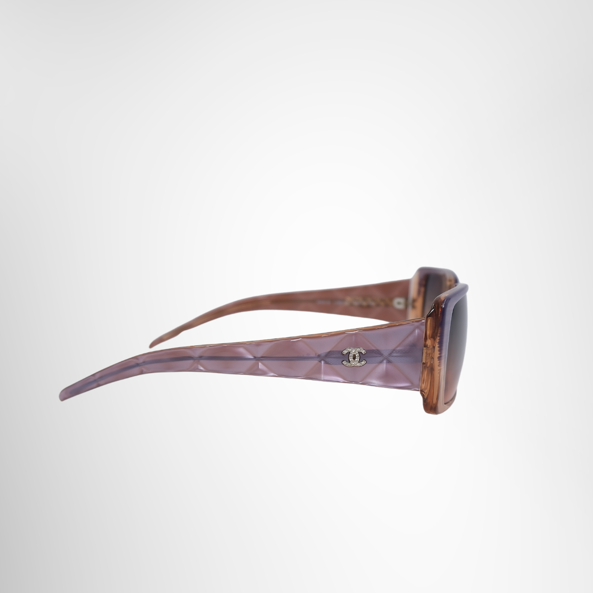 Chanel Quilted CC Rectangle Sunglasses – Pre-Owned Luxury Eyewear – Antonio & Co – Exterior side view