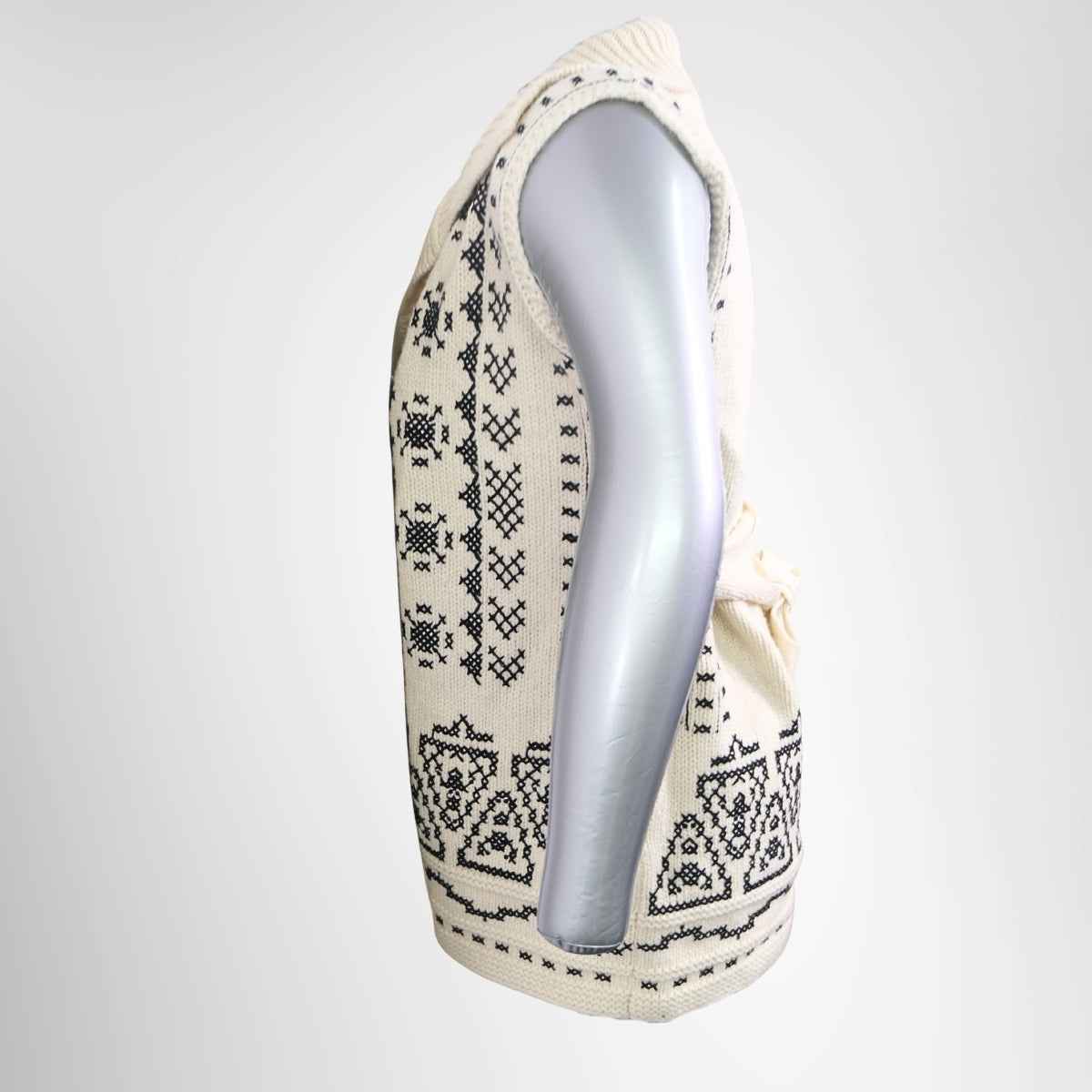 Dior Patterned Knit Vest – Cream / Black, Size 36