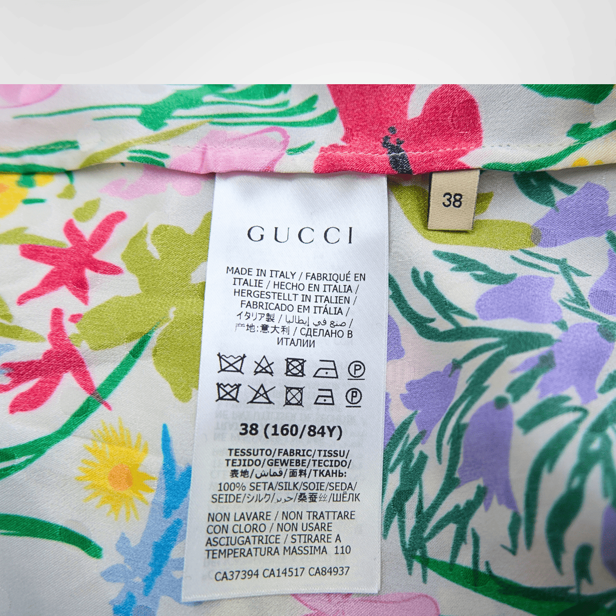 Gucci Silk Floral Long Sleeve – Pre-Owned Luxury Brand Apparel – Antonio & Co Tag 2