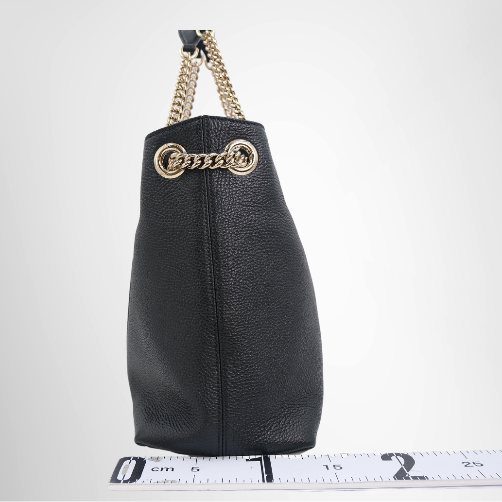 Gucci Soho Chain Handbag in Black – Pre-Owned Luxury Brand Bag – Antonio & Co - Side View