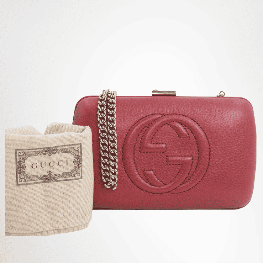 Gucci Preowned Luxury Bag Soho Interlocking G Embossed Chain Clutch Front View 2