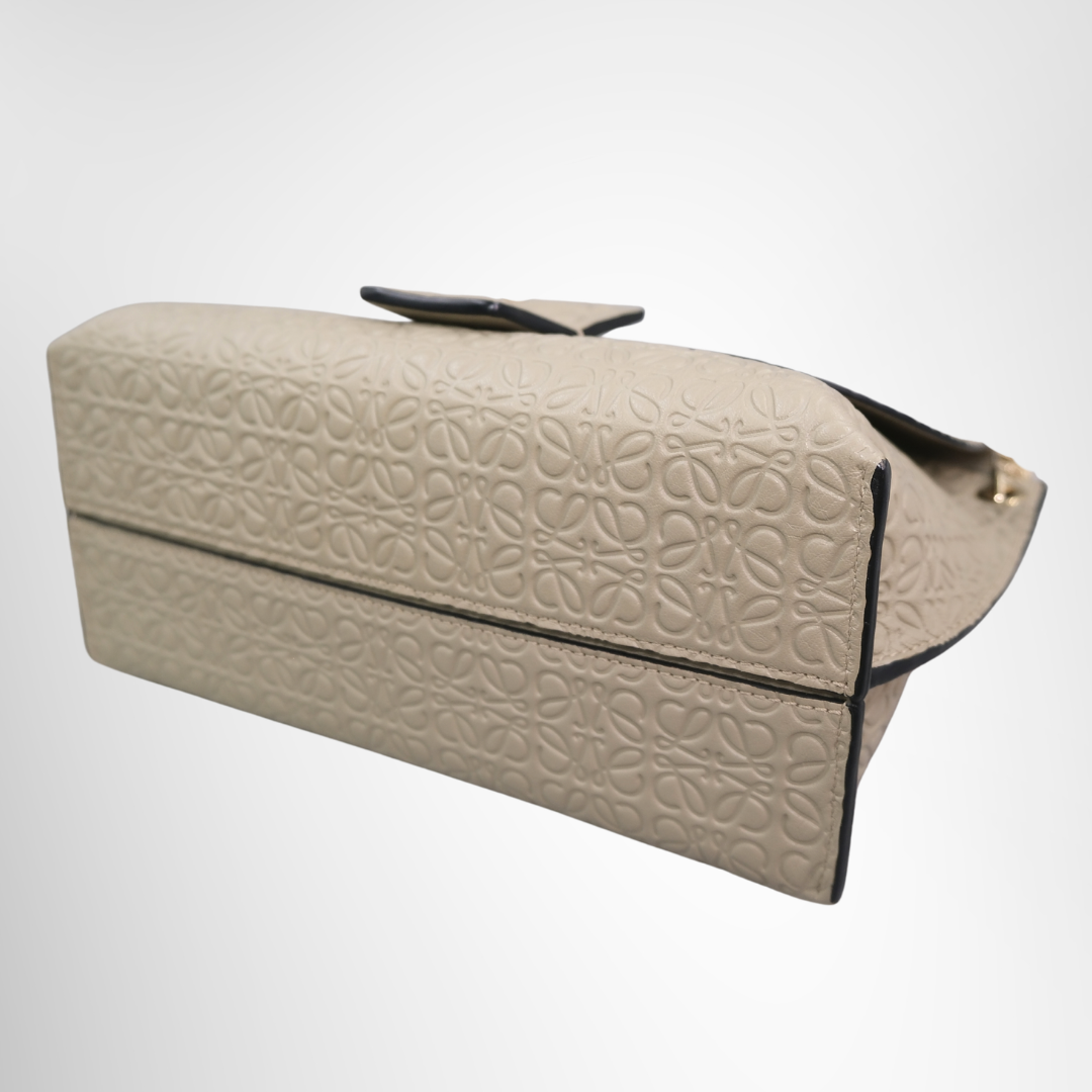Loewe Anagram Avenue Chain Shoulder Bag