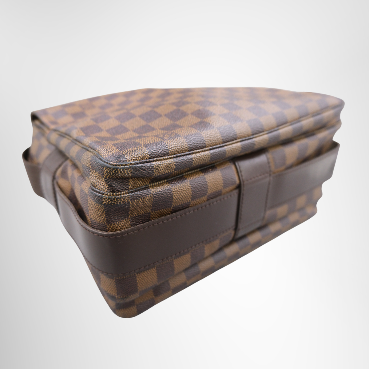 Louis Vuitton Naviglio Messenger Bag
