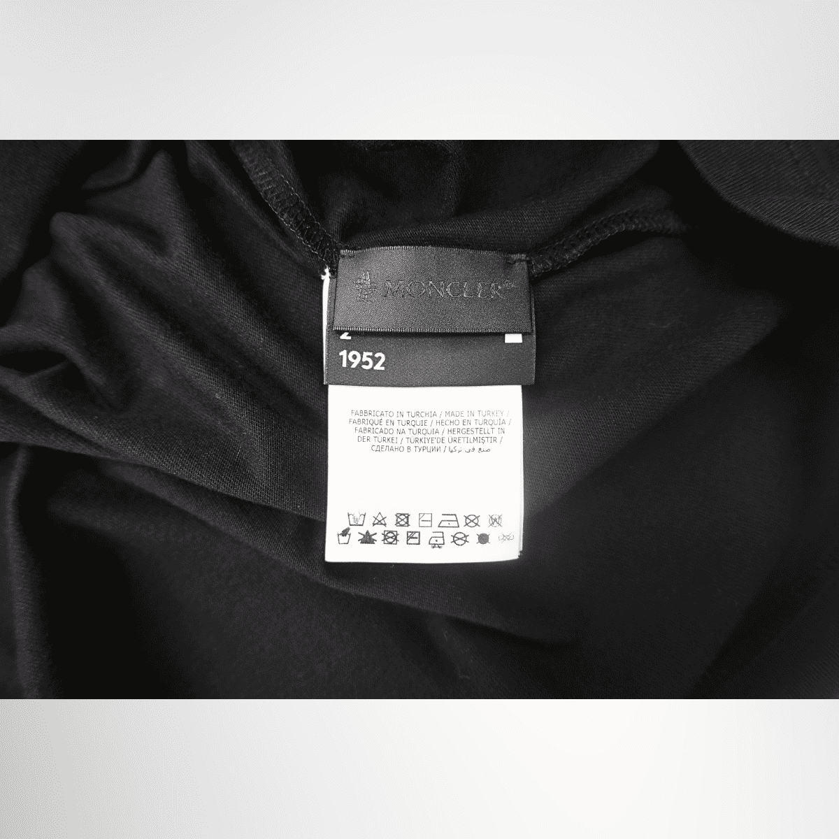 Moncler 1952 x Undefeated Long Sleeve Logo Print Tee – Pre-Owned Luxury Brand Apparel – Antonio & Co Tag 2