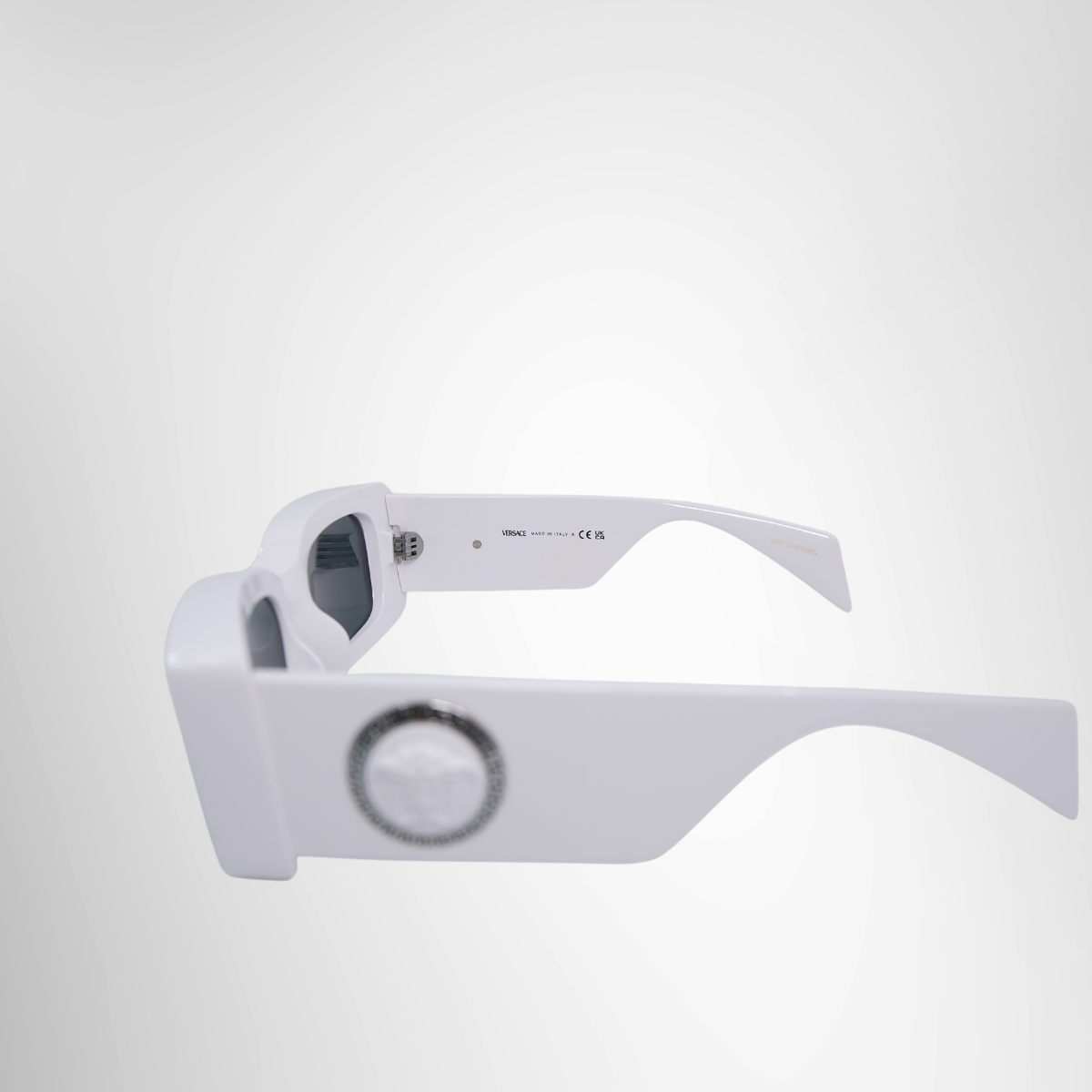 Versace Rectangle Frame Sunglasses – Pre-Owned Luxury Eyewear – Antonio & Co – interior View