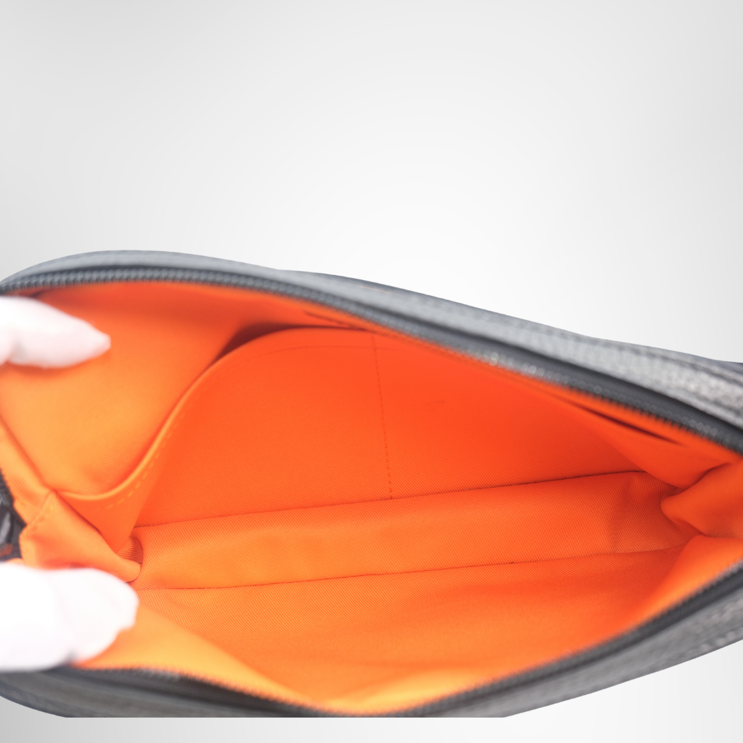 Antonio And Co Preowned Luxury Bag Alpha Messenger Bag Interior View