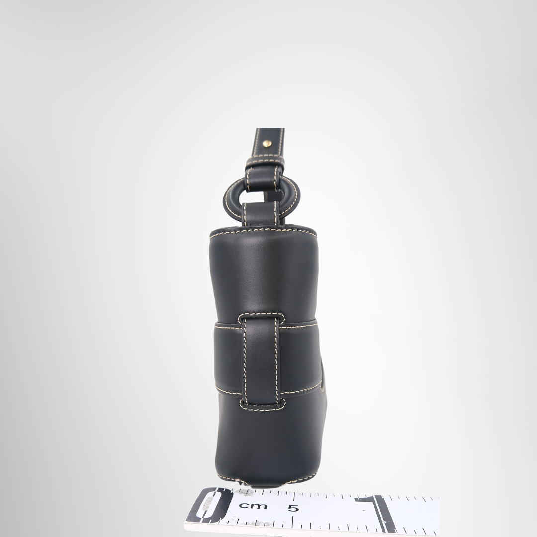 Nodoe Hobo Bag In Black