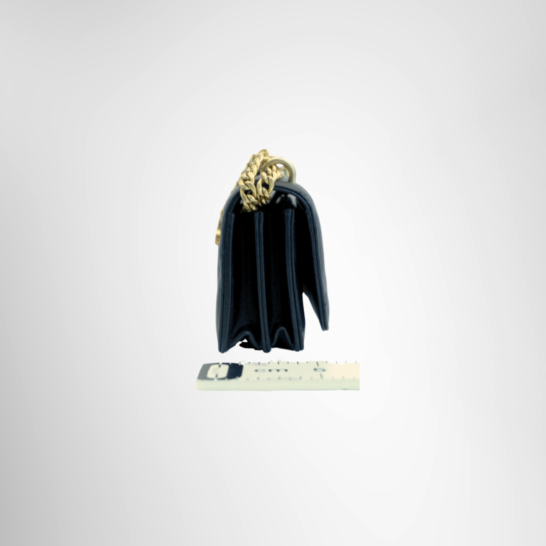 19 Wallet on Chain