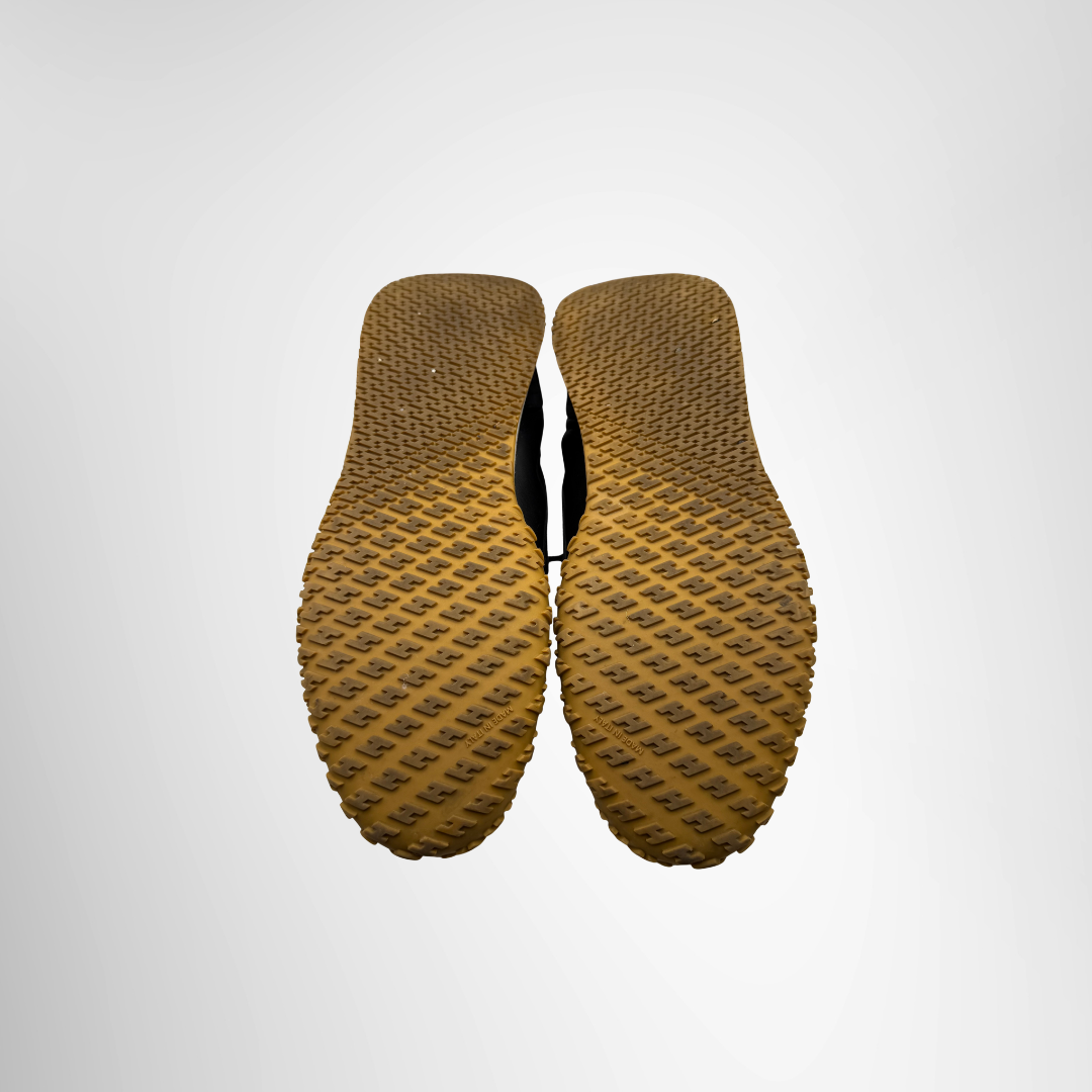 Jet Sneakers
