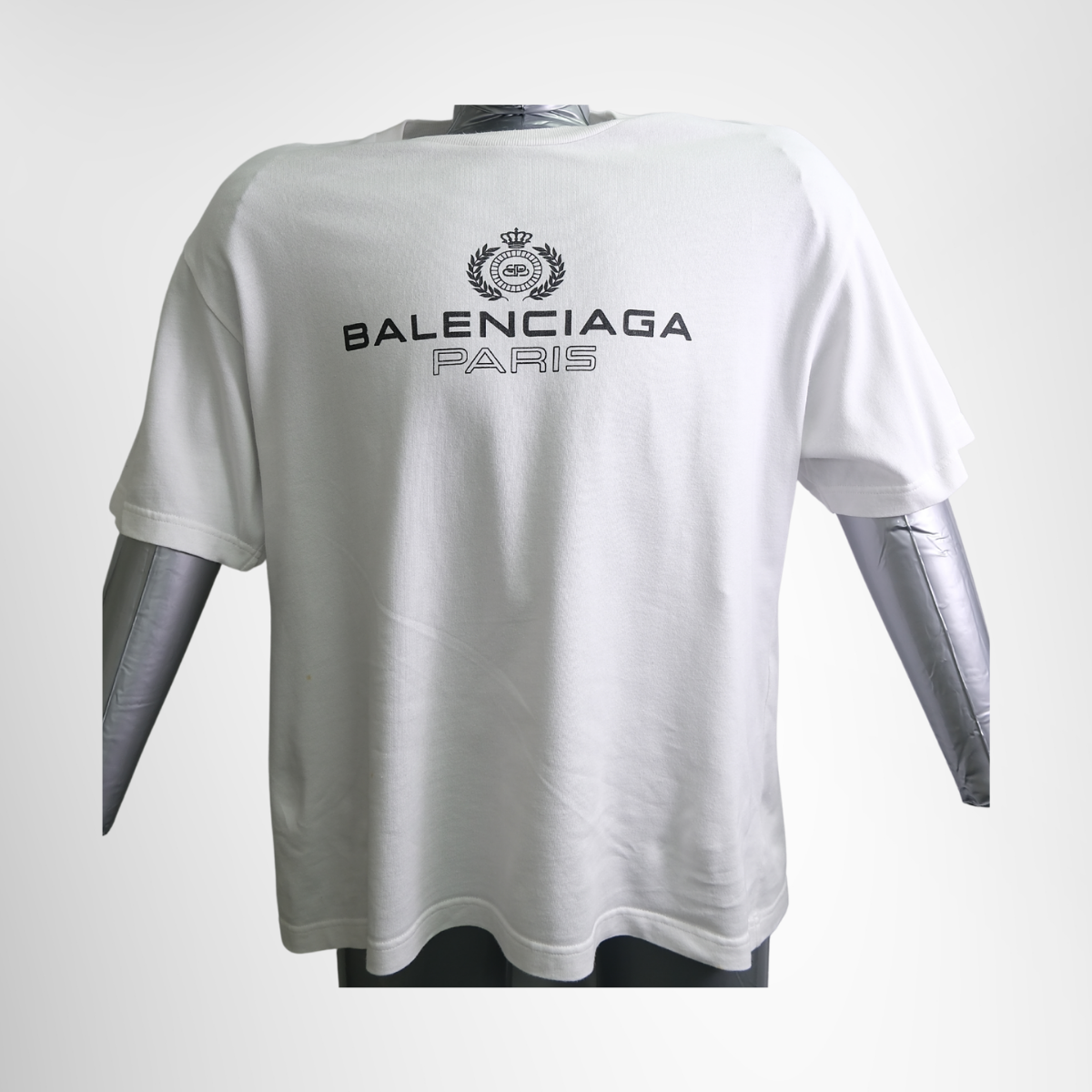 Balenciaga White Shirt – Pre-Owned Luxury Apparel – Antonio & Co – Front Page