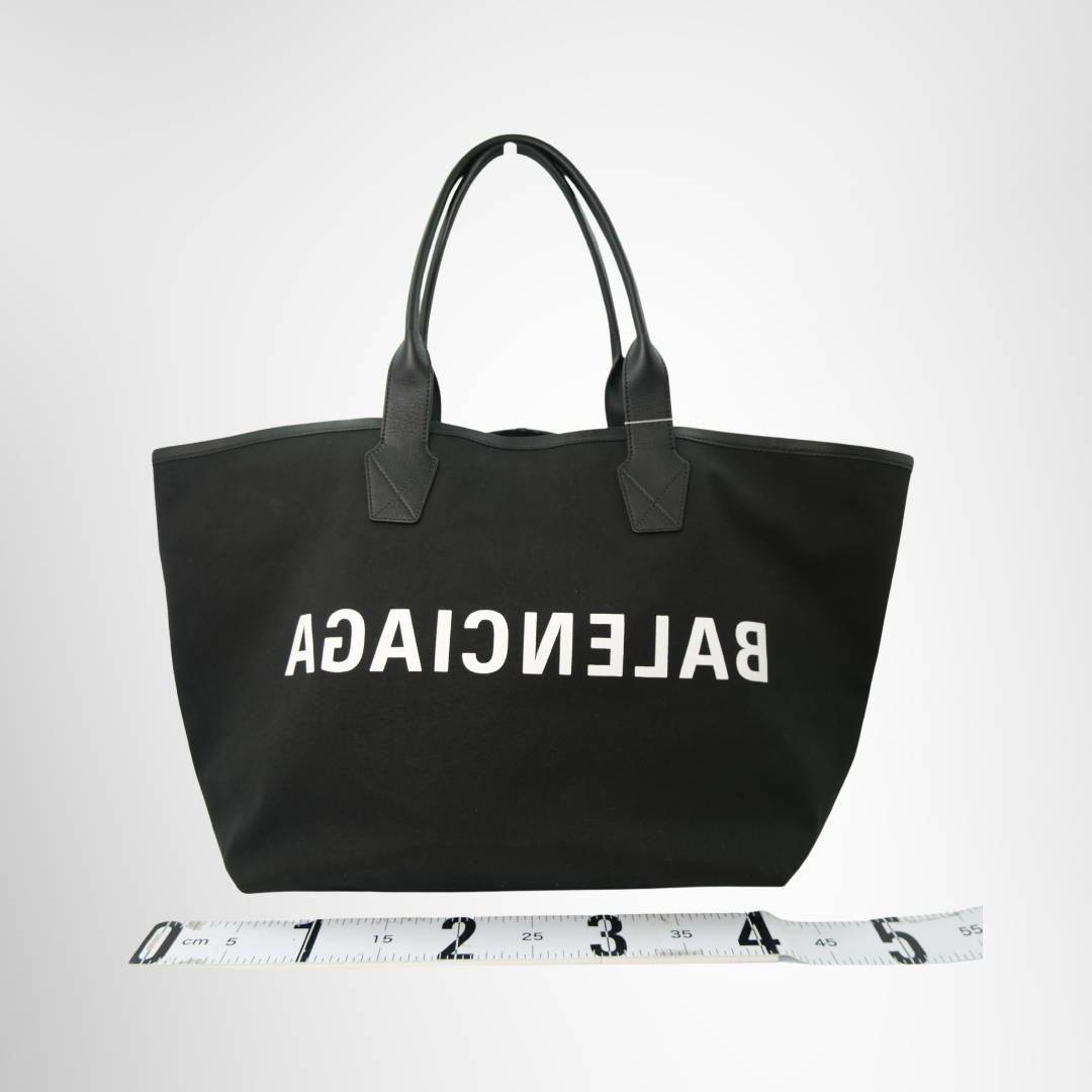 Balenciaga Jumbo Tote Bag – Pre-Owned Luxury Brand Bags – Antonio & Co Front View