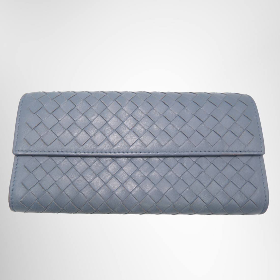 ottega Veneta Intrecciato Nappa Continental Flap Wallet – Pre-Owned Luxury Brand Wallet – Antonio & Co Front Page