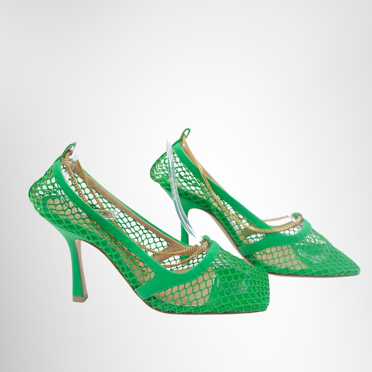 Bottega Veneta Stretch Pumps in Mesh and Leather – Pre-Owned Luxury Brand Shoes – Antonio & Co Side View 