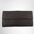 Bottega Veneta Intrecciato Large Flap Wallet – Pre-Owned Luxury Brand Wallet – Antonio & Co Front Page