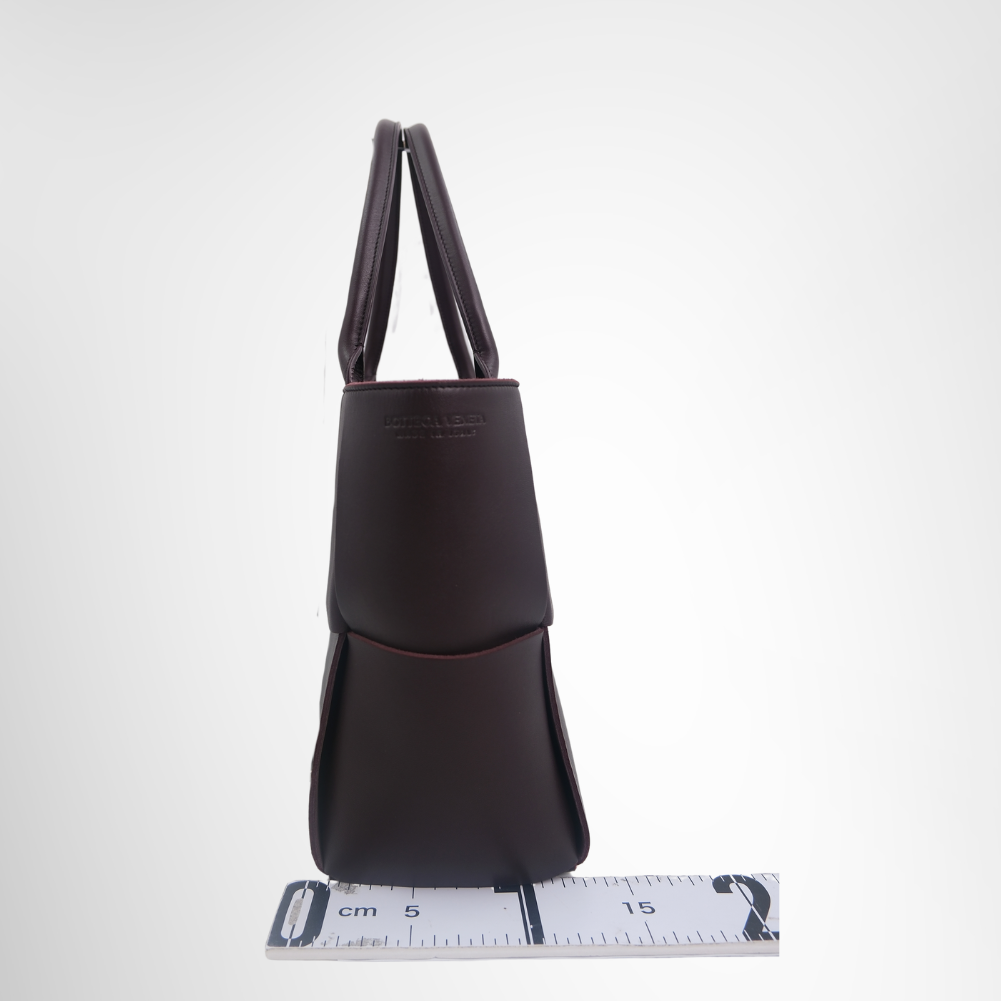 Arco Tote Bag in Deep Burgundy