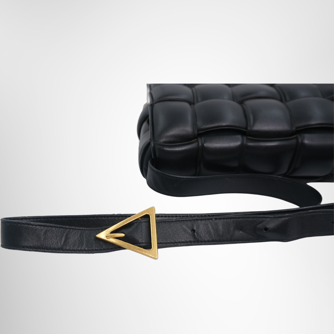 Bottega Veneta Preowned Luxury Bag Casette Black Strap View