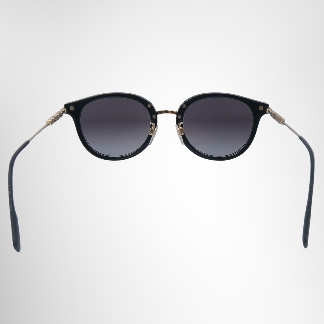 Burberry Kesley Sunglasses – Pre-Owned Luxury Brand Eyewear – Antonio & Co Front Page