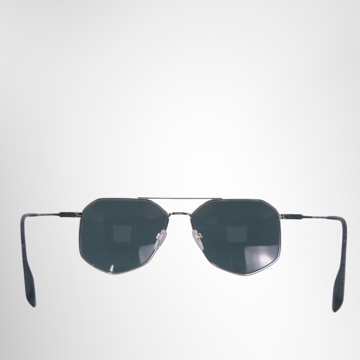 Burberry Ozwald Sunglasses – Pre-Owned Luxury Brand Eyewear – Antonio & Co Back View