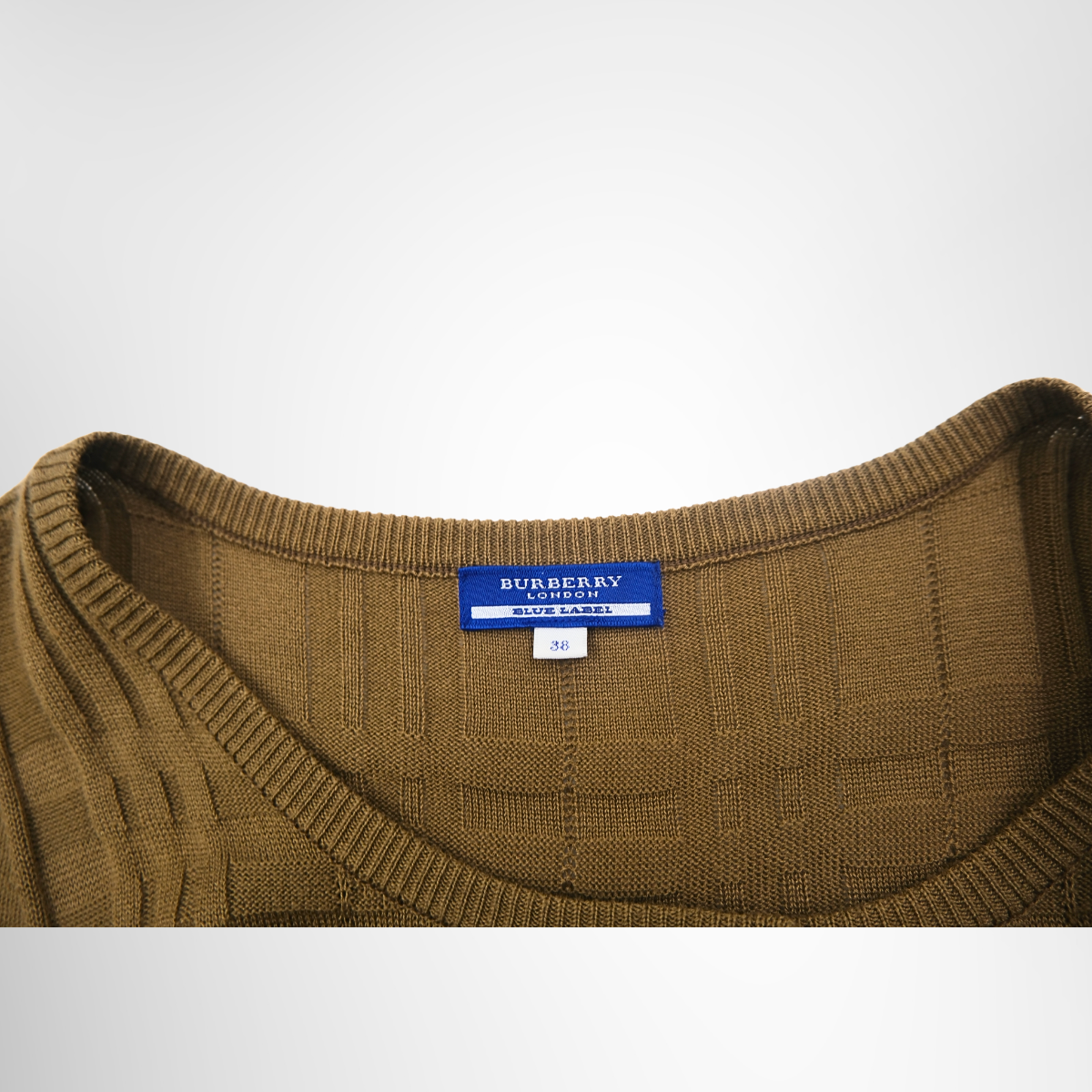 Burberry Knit Dress – Pre-Owned Luxury Brand Apparel – Antonio & Co Tag