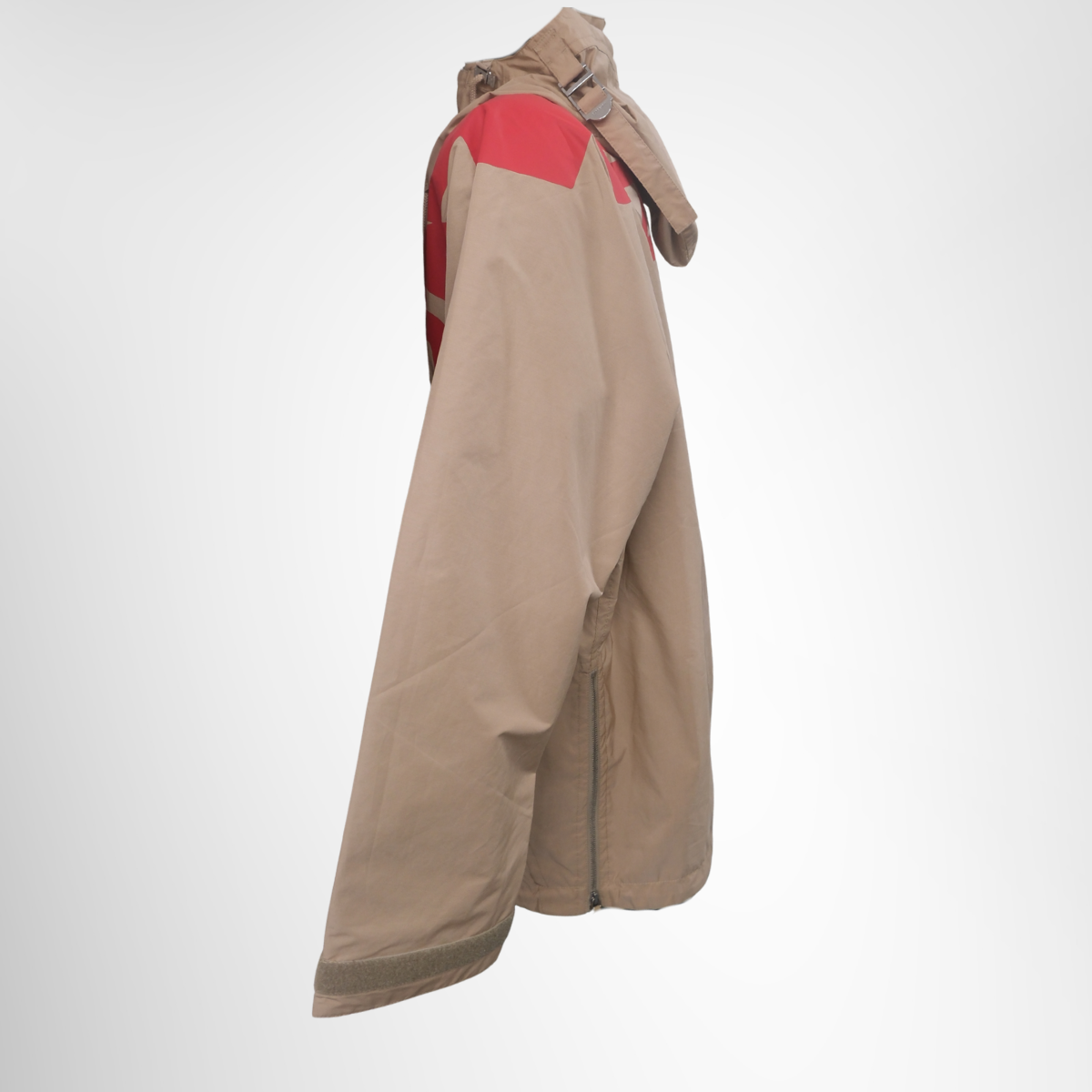 Burberry Mountain Hoodie Tops – Pre-Owned Luxury Brand Apparel – Antonio & Co Side View 2