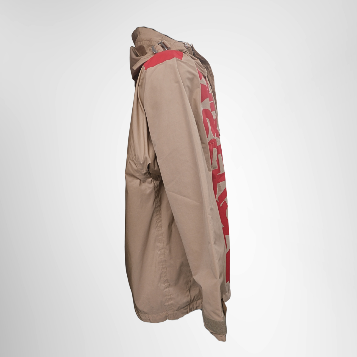 Burberry Mountain Hoodie Tops – Pre-Owned Luxury Brand Apparel – Antonio & Co Side VIew