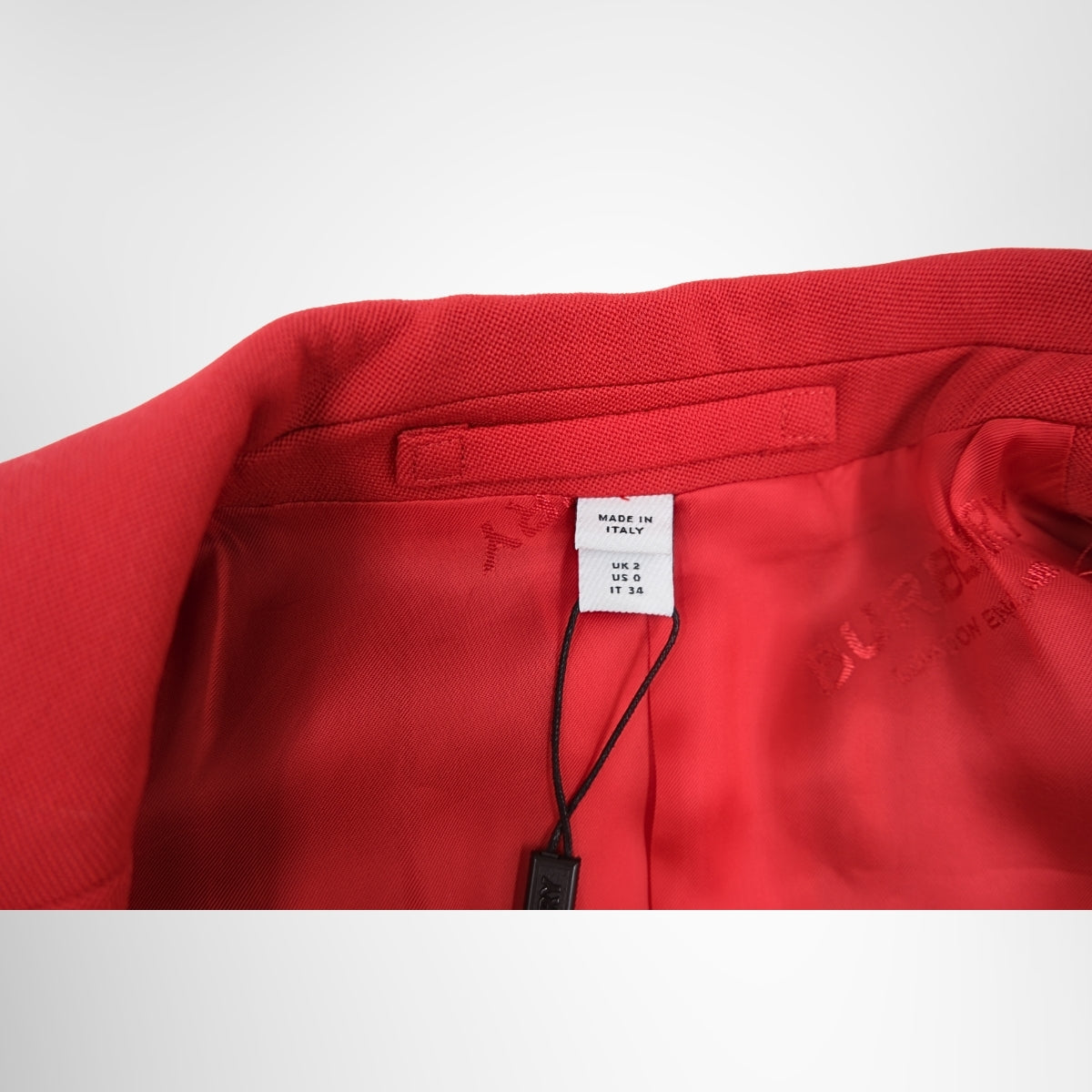Burberry Red Jacket – Pre-Owned Luxury Brand Apparel – Antonio & Co Tag 