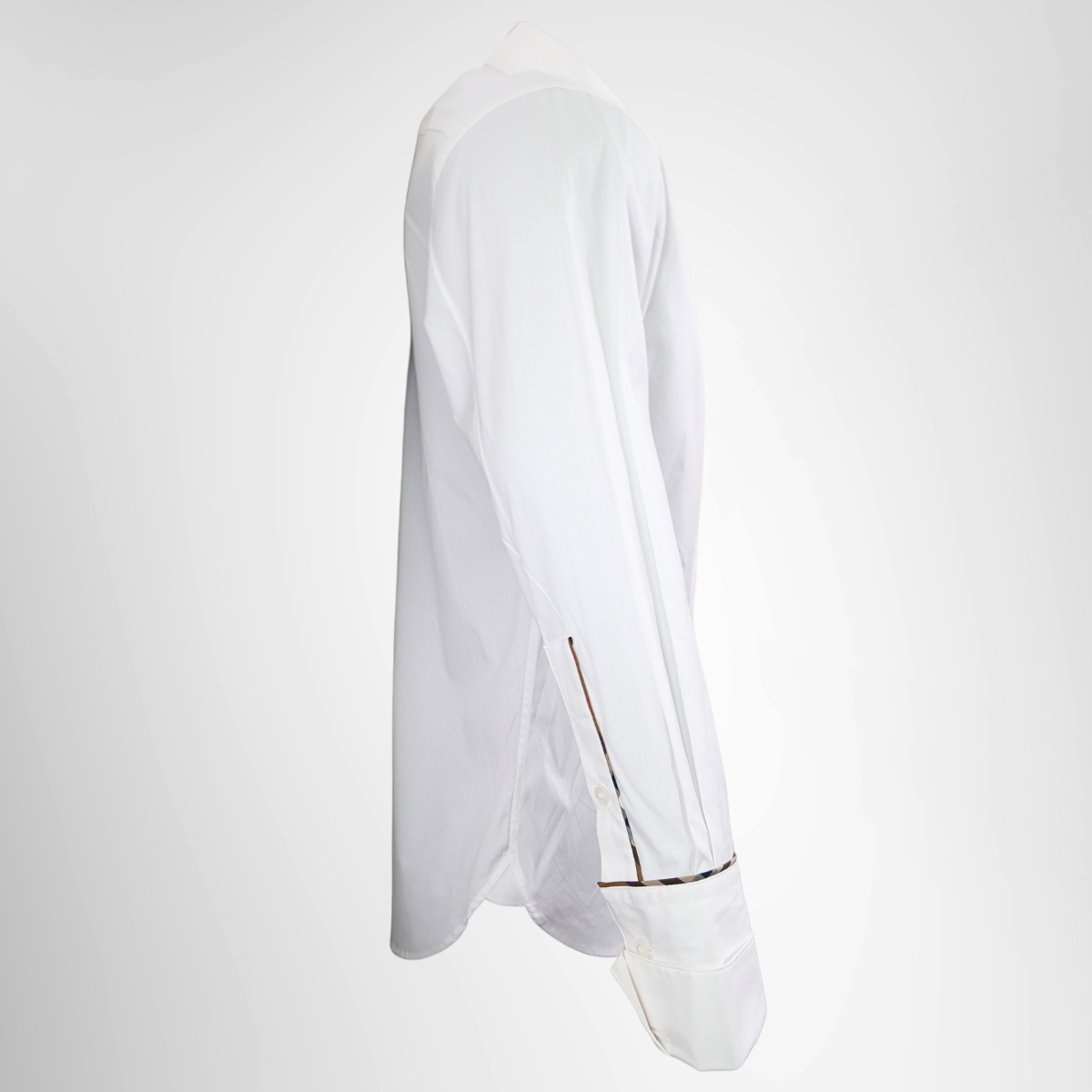  Burberry White Longsleeve – Pre-Owned Luxury Brand Apparel – Antonio & Co Side View 2