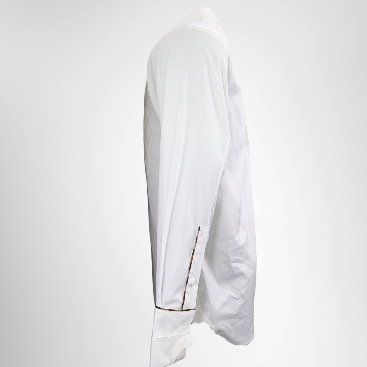  Burberry White Longsleeve – Pre-Owned Luxury Brand Apparel – Antonio & Co Side View
