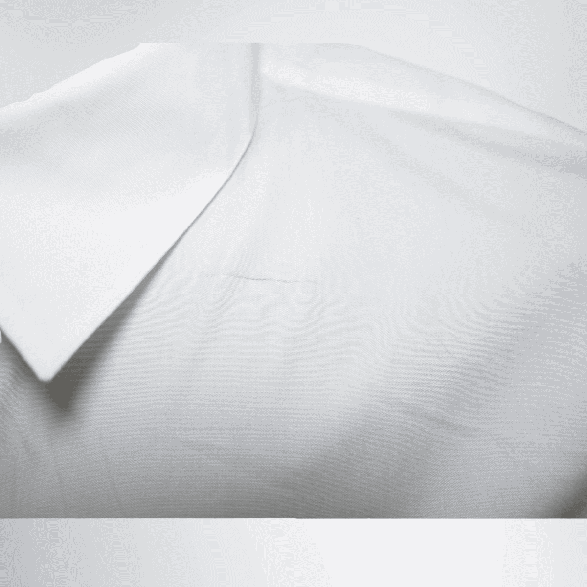  Burberry White Longsleeve – Pre-Owned Luxury Brand Apparel – Antonio & Co Stain