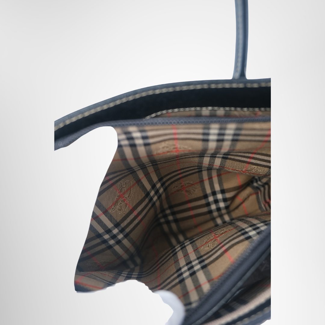 Burberry Preowned Luxury Bag Novachek Handbag Interior View