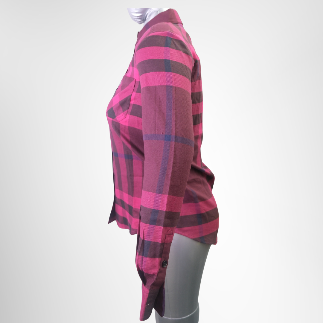 Burberry Preowned Luxury Checkered Long Sleeve Size XXS Apparel Side View2 - Antonio & Co.