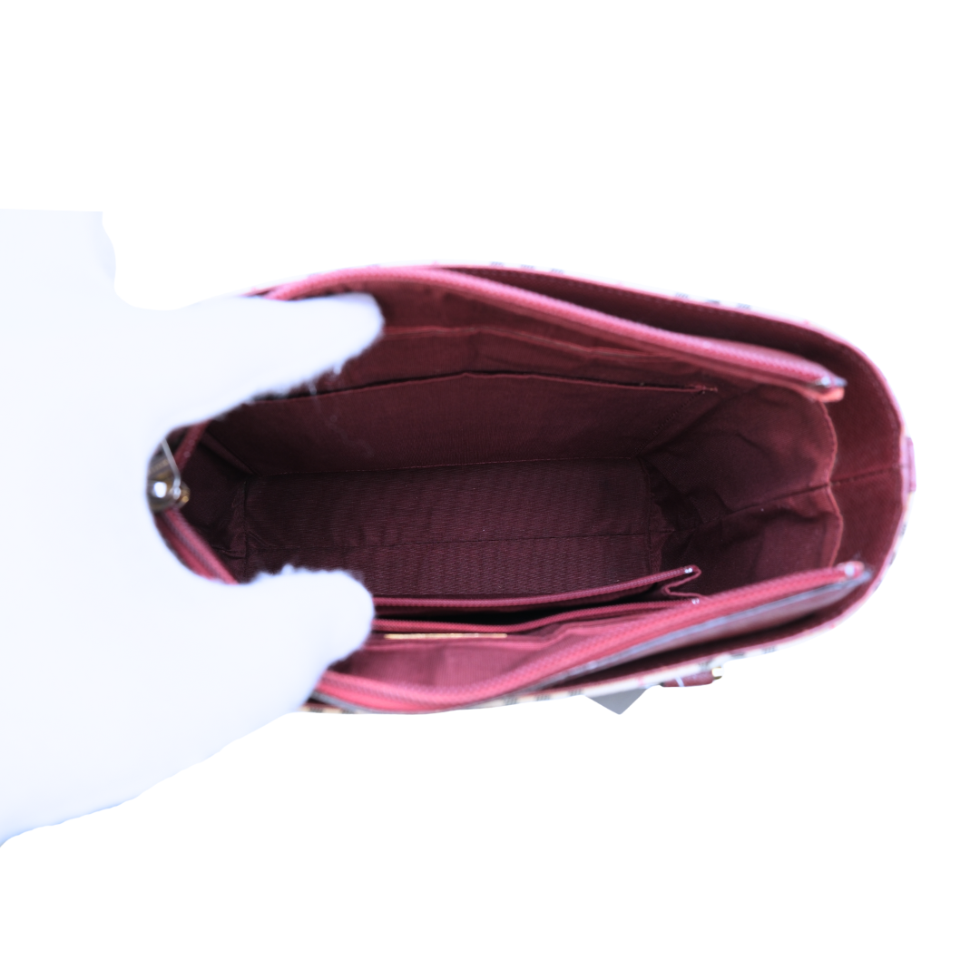 Burberry Preowned Luxury Nova Check Tote Bag Interior View
