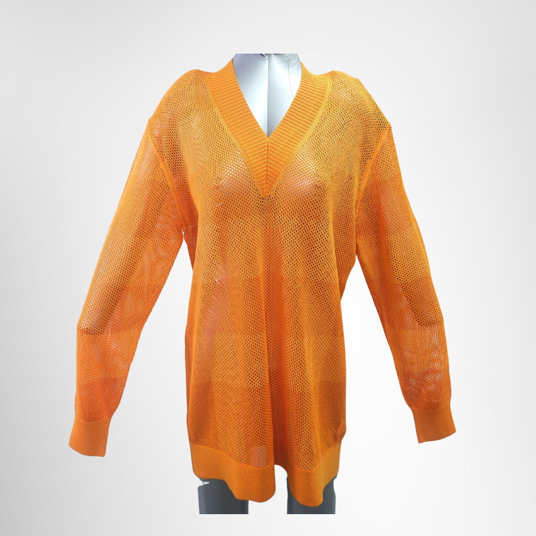 Burberry Preowned Luxury Orange Sweater Size L Apparel Front Page - Antonio & Co.