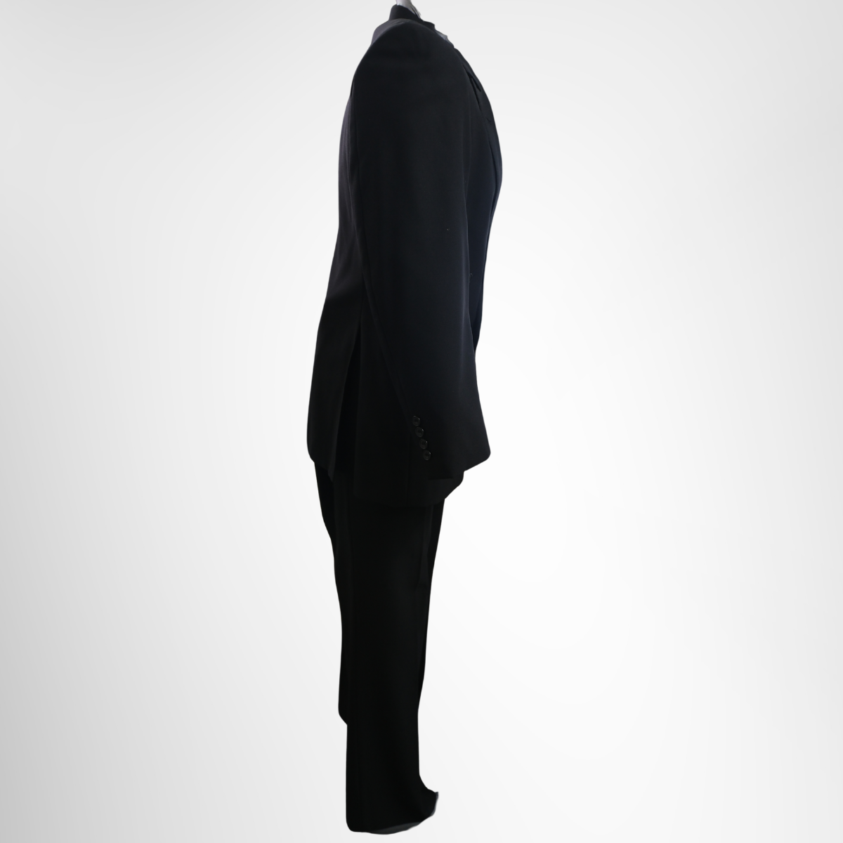 Burberry Suit Pant Set-Up – Pre-Owned Luxury Brand Apparel – Antonio & Co Side View 