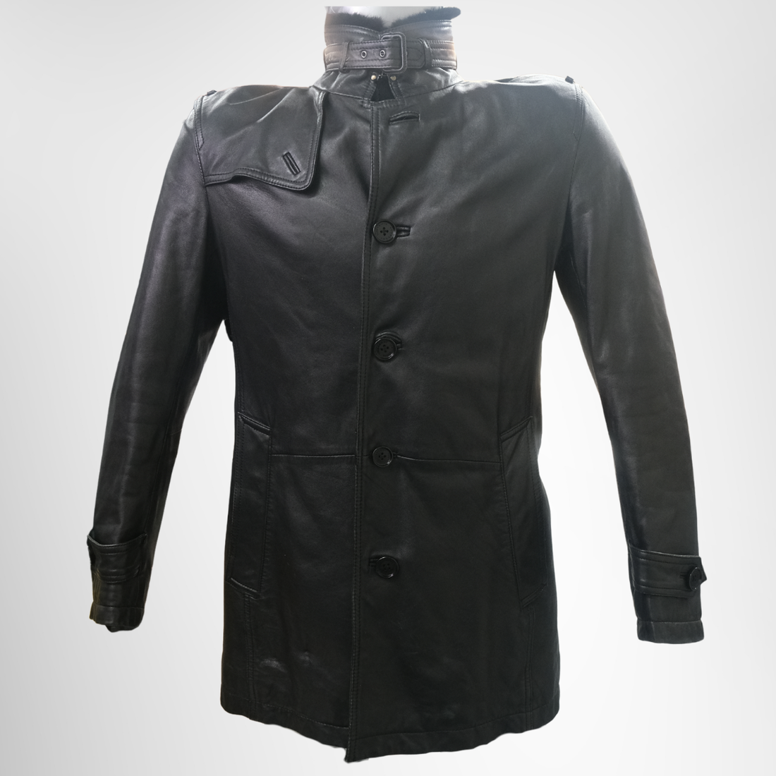 urberry London Leather Jacket – Pre-Owned Luxury Brand Apparel – Antonio & Co Front Page