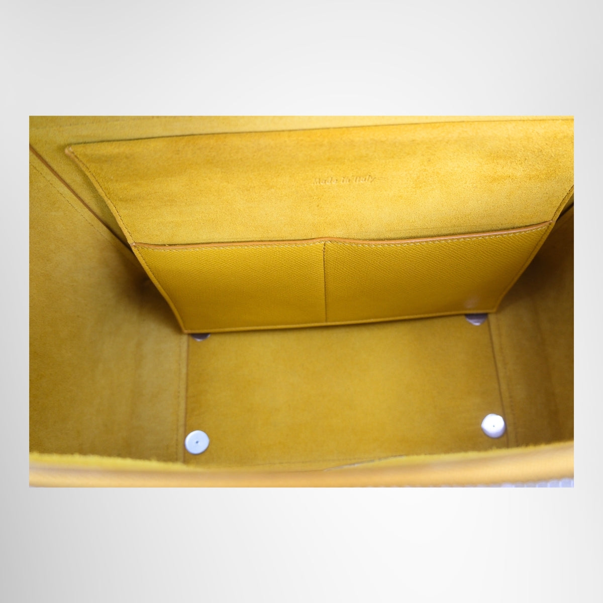 Belt Bag in Striking Sunflower Yellow
