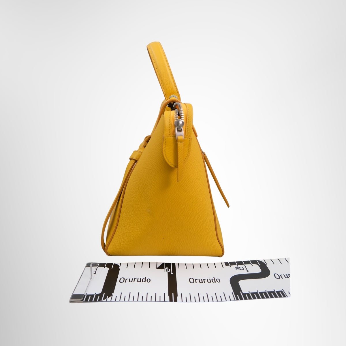Belt Bag in Striking Sunflower Yellow