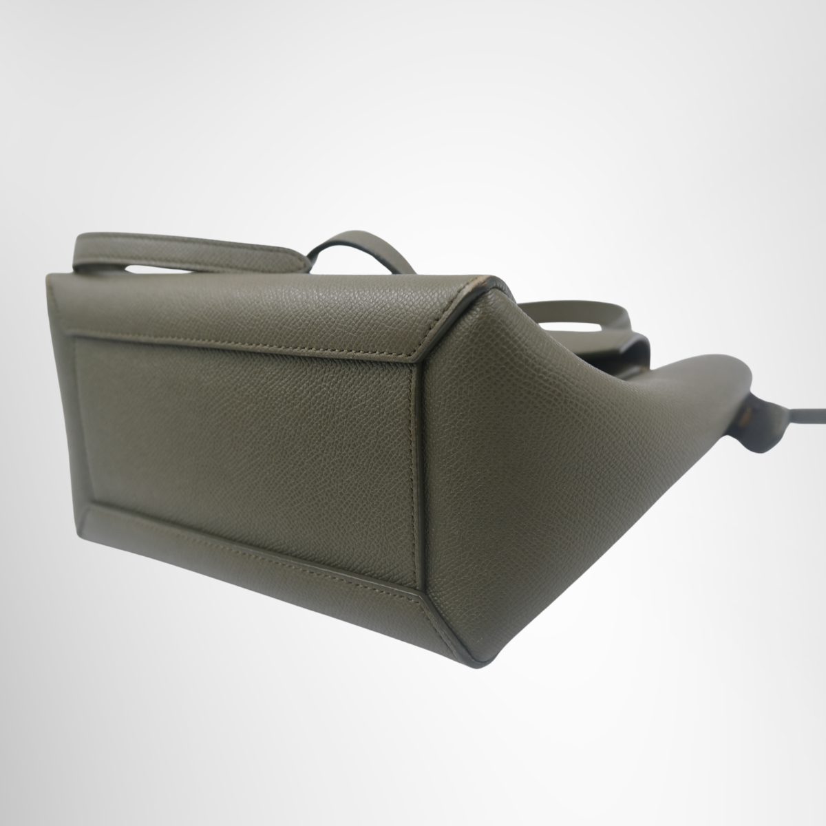 Celine Grained Nano Belt Bag – Pre-Owned Luxury Bag – Antonio & Co Right Corner