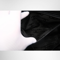 Chanel Caviar Timeless CC Shoulder Bag – Pre-Owned Luxury Brand Bags – Antonio & Co Interior View 2