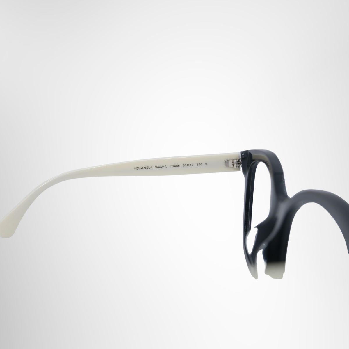 Chanel Square Prescription Glasses – Pre-Owned Luxury Brand Eyewear – Antonio & Co Left Interior View