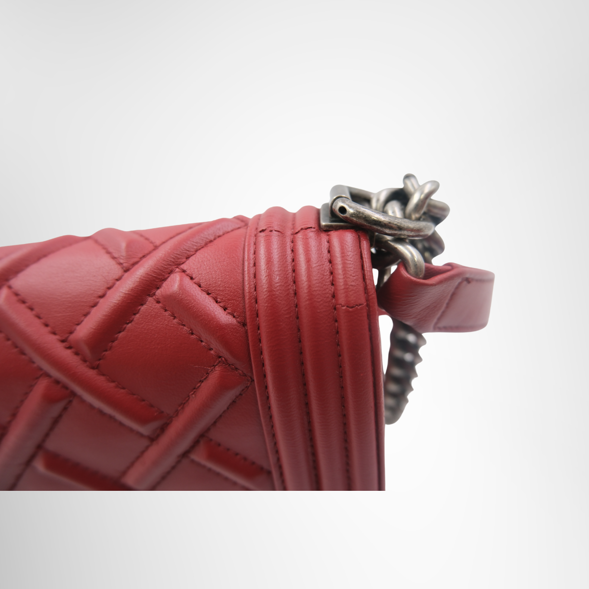 Chanel Celtic Boy Flap Bag – Pre-Owned Luxury Brand Bags – Antonio & Co Cracks