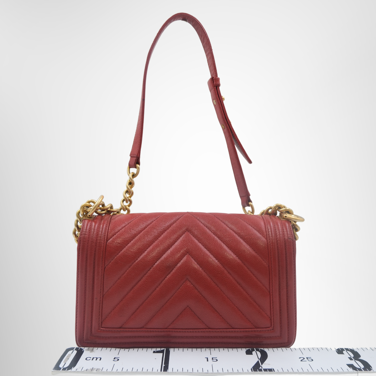 Chanel Chevron Boy Flap Bag – Pre-Owned Luxury Brand Bags – Antonio & Co Back View