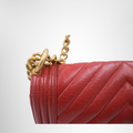 Chanel Chevron Boy Flap Bag – Pre-Owned Luxury Brand Bags – Antonio & Co Cracks 2