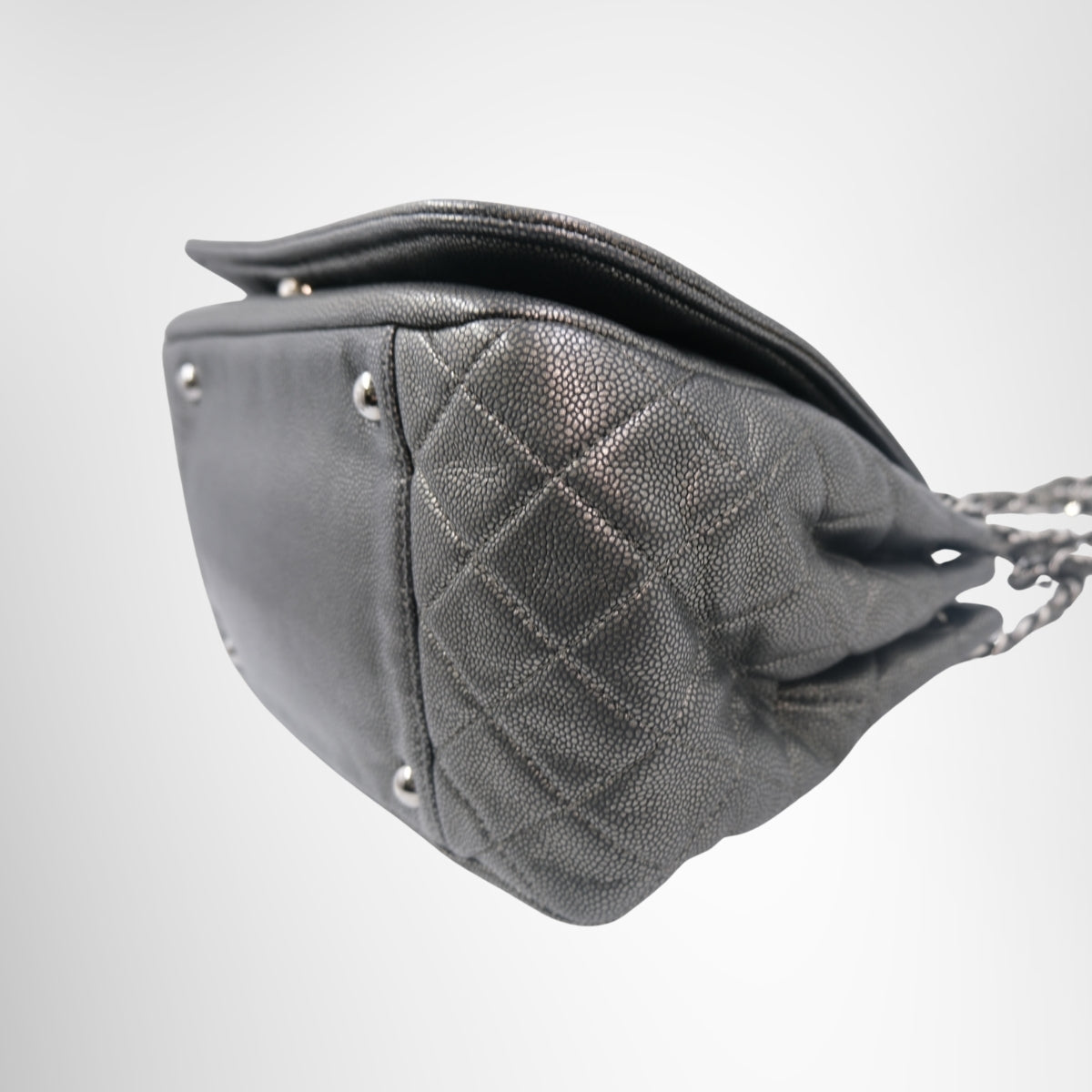 Chanel Timeless Accordion Flap Bag – Pre-Owned Luxury Brand Bags – Antonio & Co Right Corner View 