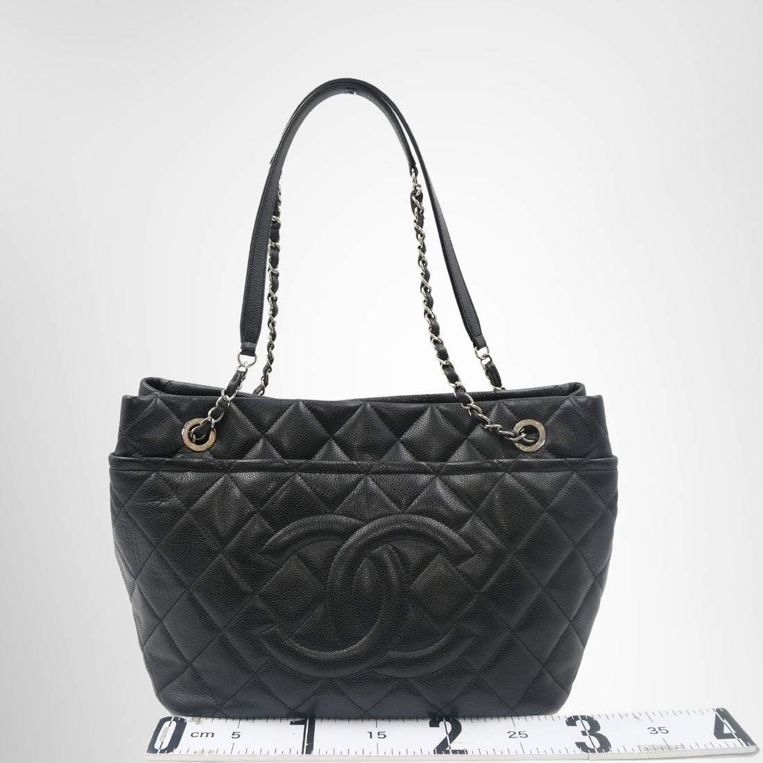 Chanel Timeless CC Soft Quilted Shopping Tote – Pre-Owned Luxury Brand Bags – Antonio & Co Front Page