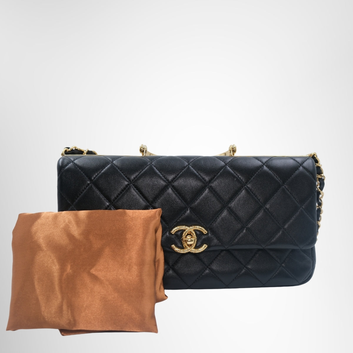 Chanel Top Handle Flap Bag – Pre-Owned Luxury Brand Bags – Antonio & Co Accessory